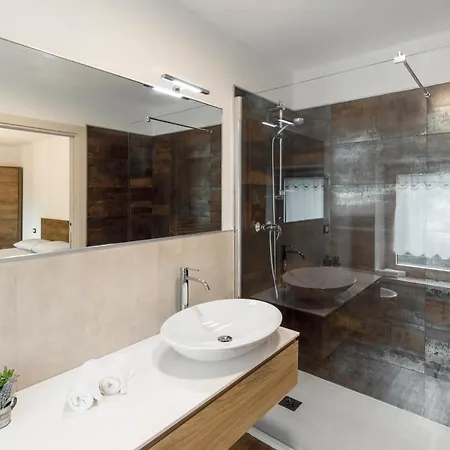 Casa21 - With Jacuzzi Pensjonat Sant'Antonio Tortal