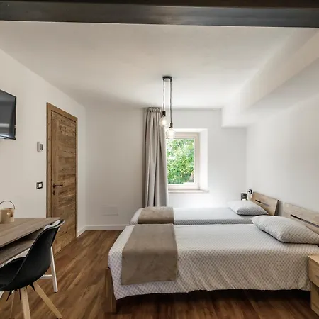 Casa21 - With Jacuzzi Πανσιόν Sant'Antonio Tortal